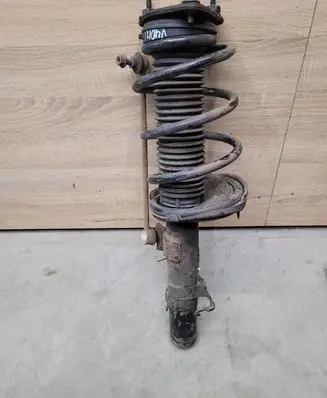 Volvo V40 Cross country Front shock absorber/damper P31387747 3147930