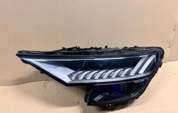 Audi Q8 Headlight/headlamp