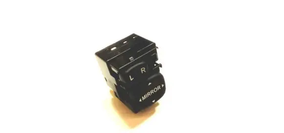 Subaru Forester SG Wing mirror switch 83061SA010 83061SA