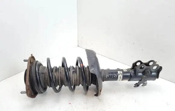 Front shock absorber with coil spring
