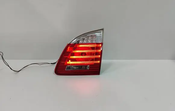BMW 5 E60 E61 Tailgate rear/tail lights 7177698 717769807 63217177698