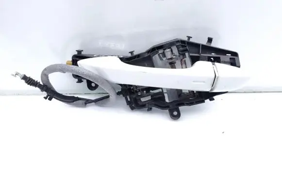 Volkswagen Tiguan Front door exterior handle 510837811H 15381733S