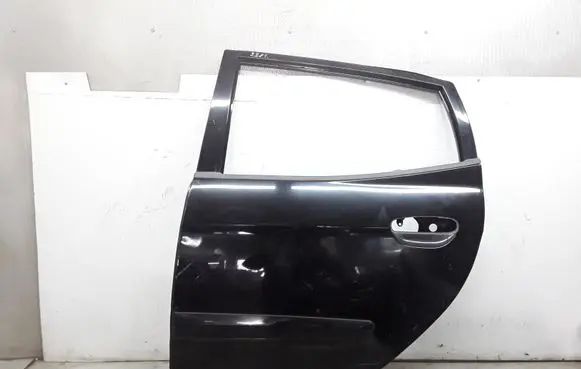 KIA Picanto Rear door