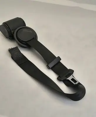 Audi A4 S4 B5 8D Rear seatbelt 8D0857728 AFG0713967 951300090H