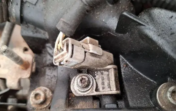 Citroen C8 Camshaft position sensor 9628559980