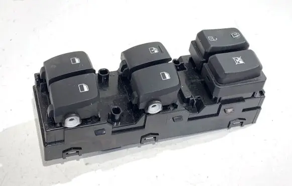 Hyundai Kona I Electric window control switch 93570-J9150