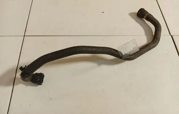 BMW 7 E65 E66 Engine coolant pipe/hose