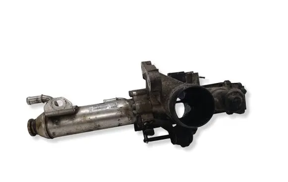 Volvo V70 EGR valve cooler 880765R 500864040