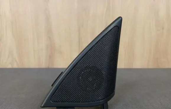 Mercedes-Benz E C207 W207 Front door speaker cover trim 2077200411 A2077200411 A2118200202