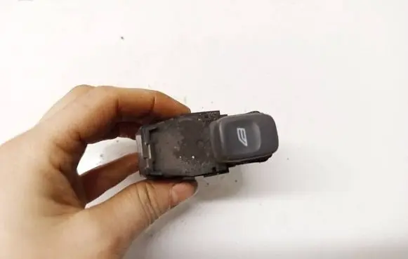 Volvo S60 Electric window control switch 9472275