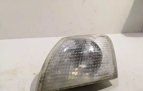 Volkswagen PASSAT B5 Front indicator light