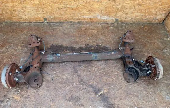 Peugeot 208 I Rear beam P12009064306