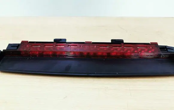 BMW 5 F10 F11 Third/center stoplight 7230799 7230801