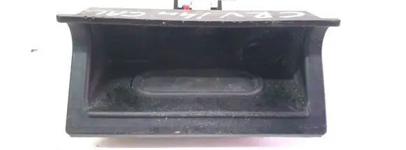 Honda CR-V Tailgate opening switch 