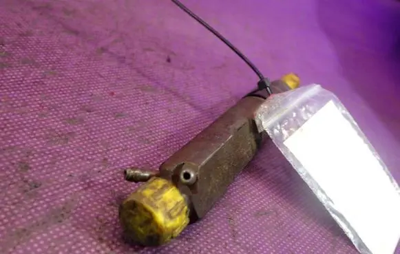 Seat Toledo II (1M) Fuel injector 