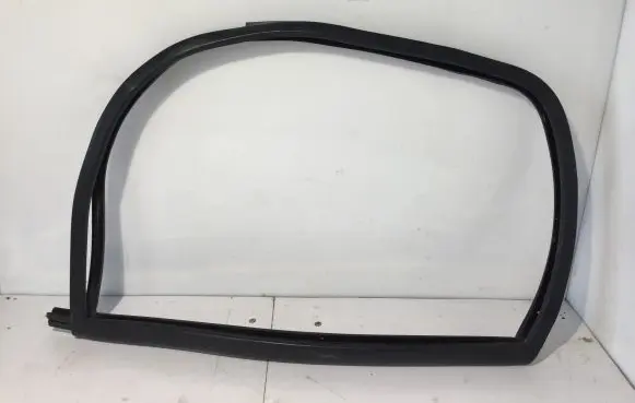 Citroen Jumper Front door rubber seal B386