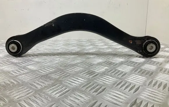 Rear control arm