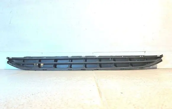 Opel Corsa E Front bumper lower grill 39003563