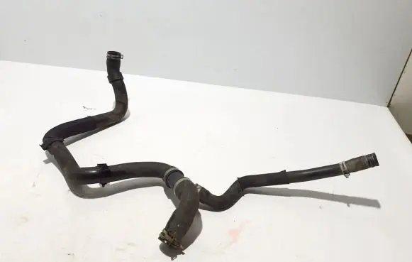 Ford Kuga II Engine coolant pipe/hose 2081392
