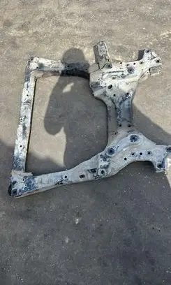 Honda CR-V Front subframe