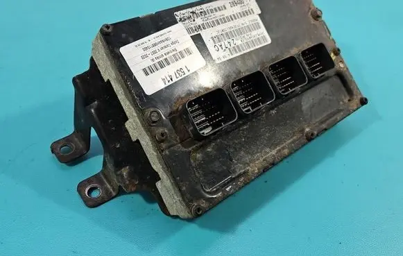 Dodge Caravan Engine control unit/module ECU P05150247AC IMPRK1537414