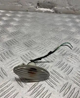 Nissan Qashqai Number plate light A045496