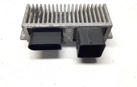 Nissan Qashqai Glow plug pre-heat relay 8200558438A