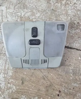 Mercedes-Benz E W210 Front seat light 21082001