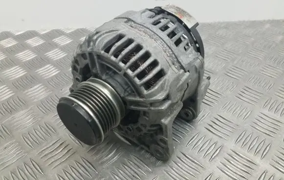 Volkswagen Sharan Generator/alternator 0986047250