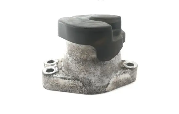 Honda Accord Engine mount bracket