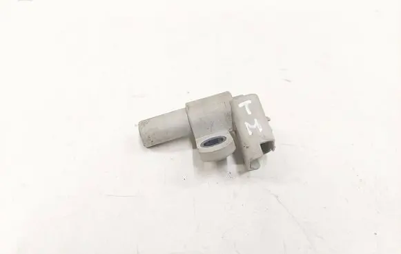 Volvo C30 Camshaft position sensor 9665443580