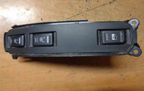 Nissan Note (E11) Other switches/knobs/shifts 96910AX610