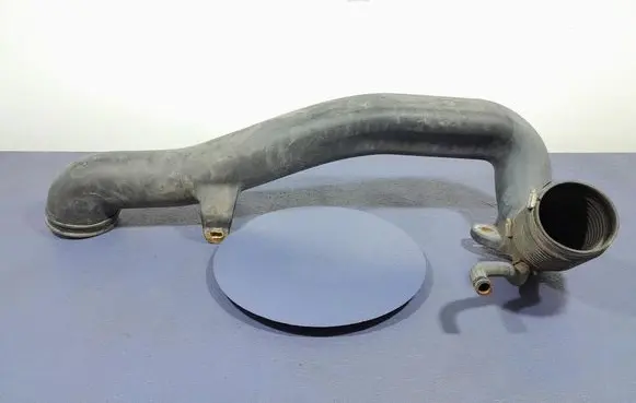 Renault Megane III Air intake hose/pipe 7420932610
