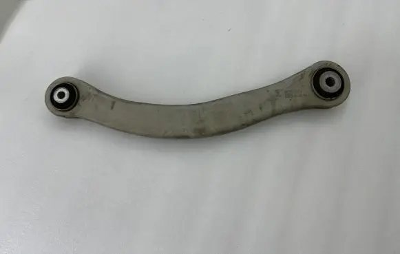 Audi Q7 4M Rear control arm 4M0505371R