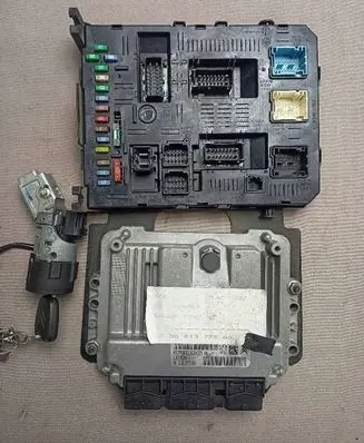 Citroen C4 I Fuse box set 9661940480,21676159-4,216760315B,281174352A,281171702B,F01231837,EDC16C34