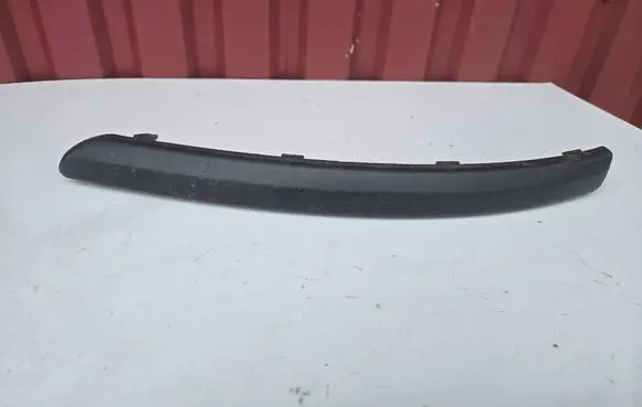 Ford Mondeo Mk III Front bumper splitter molding 3S7117E909AE