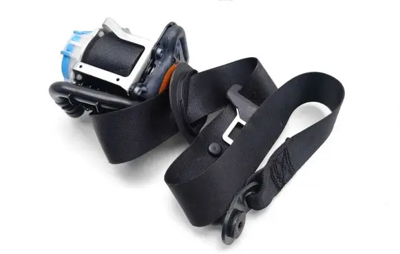 Mercedes-Benz A W176 Front seatbelt 307494499228-AG 071DG282PN 3063559