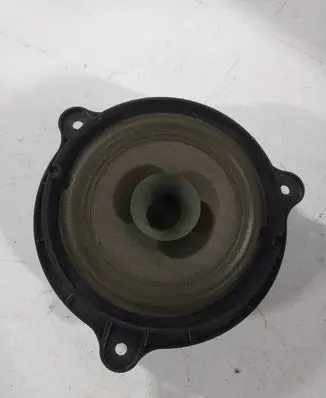 Nissan Note (E11) Rear door speaker 28156av700