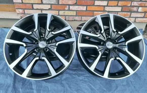 Volvo XC90 R22 alloy rim 31454328