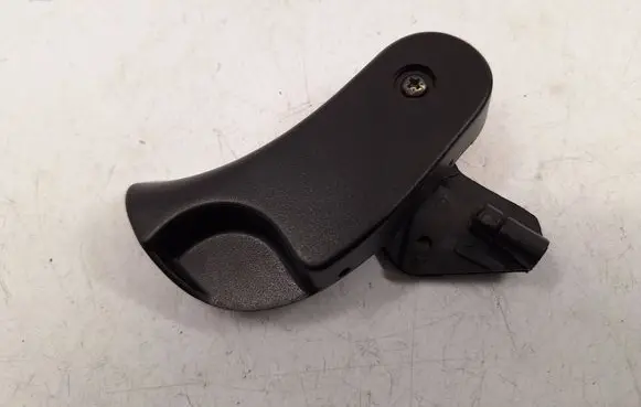 BMW 3 E46 Engine bonnet (hood) release handle 8223163 51238223163