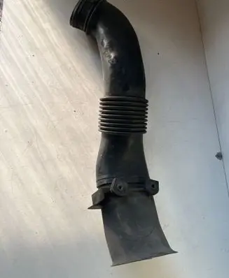 Volvo S70 V70 V70 XC Air intake hose/pipe 9161887
