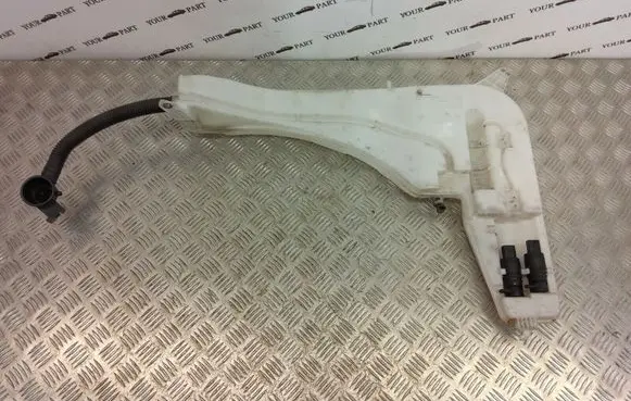 BMW X3 F25 Windshield washer fluid reservoir/tank 7213261