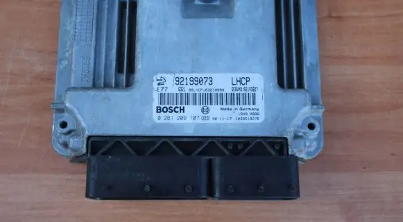 Chevrolet Captiva Engine control unit/module 0261209107 92199073 1039S19276