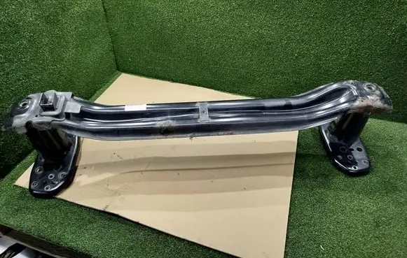 Porsche Cayenne (92A) Front bumper cross member 7P0807109B 7P5807879 7P0807109
