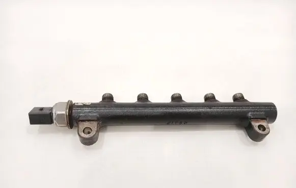 Fuel main line pipe