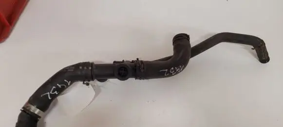 Jaguar XF X250 Engine coolant pipe/hose FR838B274AD
