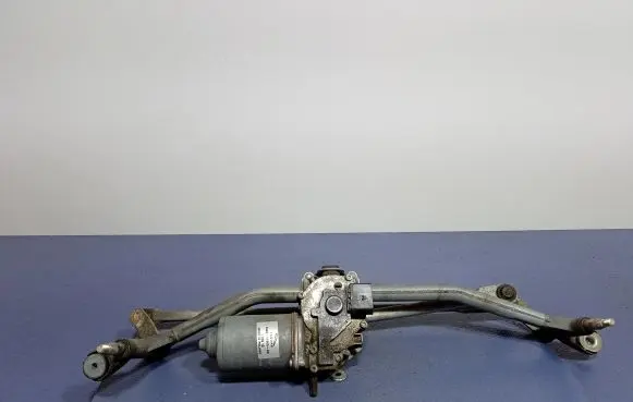 Jaguar XF X250 Front wiper linkage and motor 8X23-17500-AD