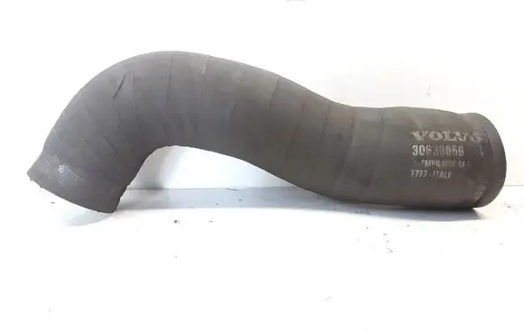 Volvo XC90 Intercooler hose/pipe 30636856