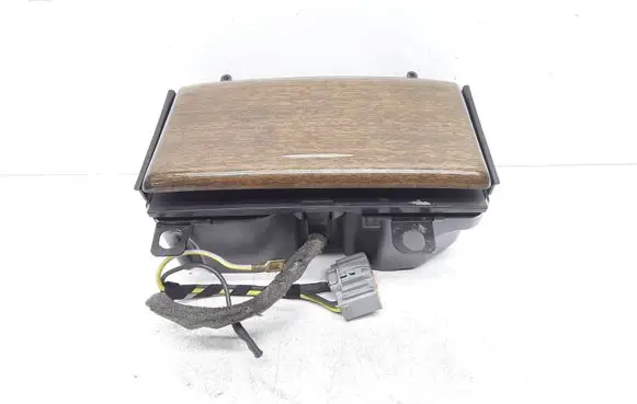 Volvo XC90 Cup holder 