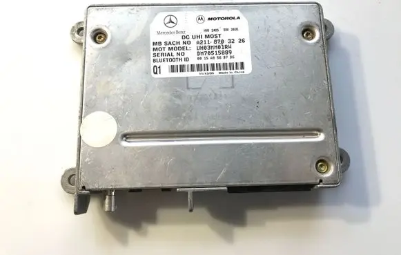 Mercedes-Benz R W251 Bluetooth control unit module A2118703226 DM70515889